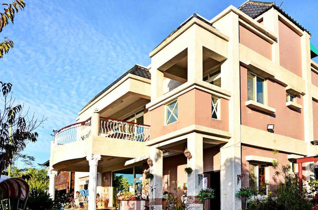 Taichung Xinshe Garden Life Homestay B&B מראה חיצוני תמונה