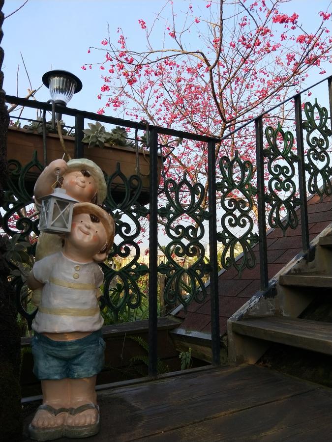 Taichung Xinshe Garden Life Homestay B&B מראה חיצוני תמונה